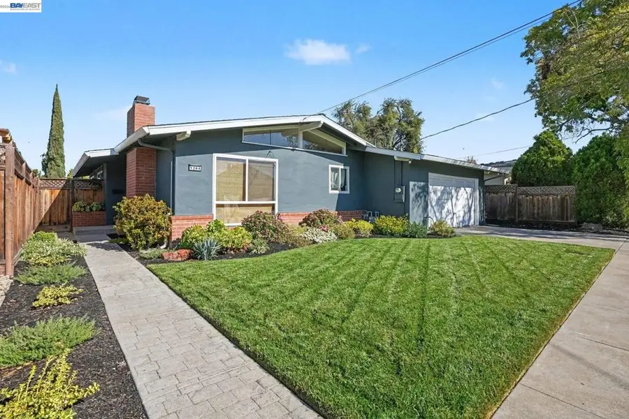 1264 Pine St, Livermore, CA 94551 - #2