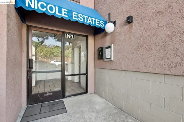1751 Liberty St #105, El Cerrito, CA 94530