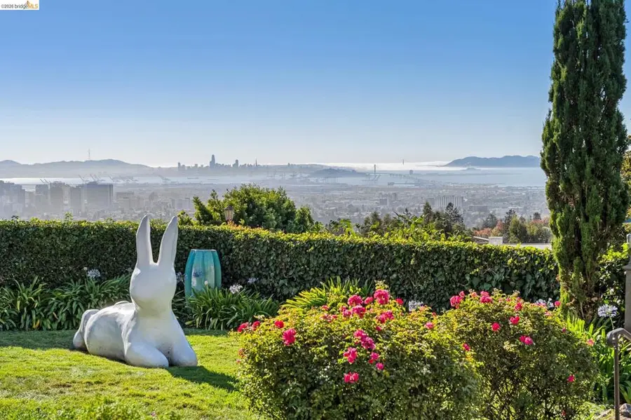 100 Pershing Dr, Oakland, CA 94611 - #2