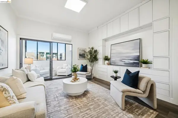 288 Whitmore #402B, Oakland, CA 94611