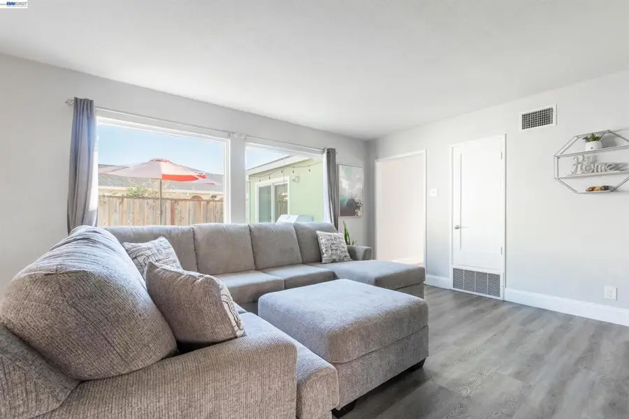 1364 Drake Ave, San Leandro, CA 94579 - #3