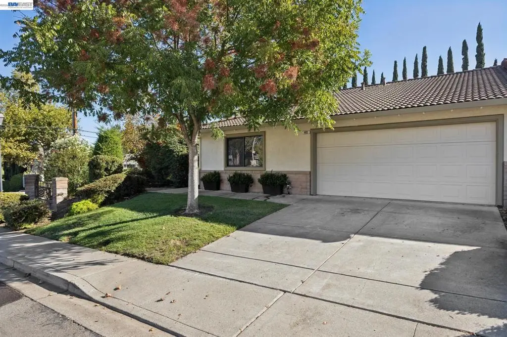 402 Vineyard Pl, Pleasanton, CA 94566 - #1