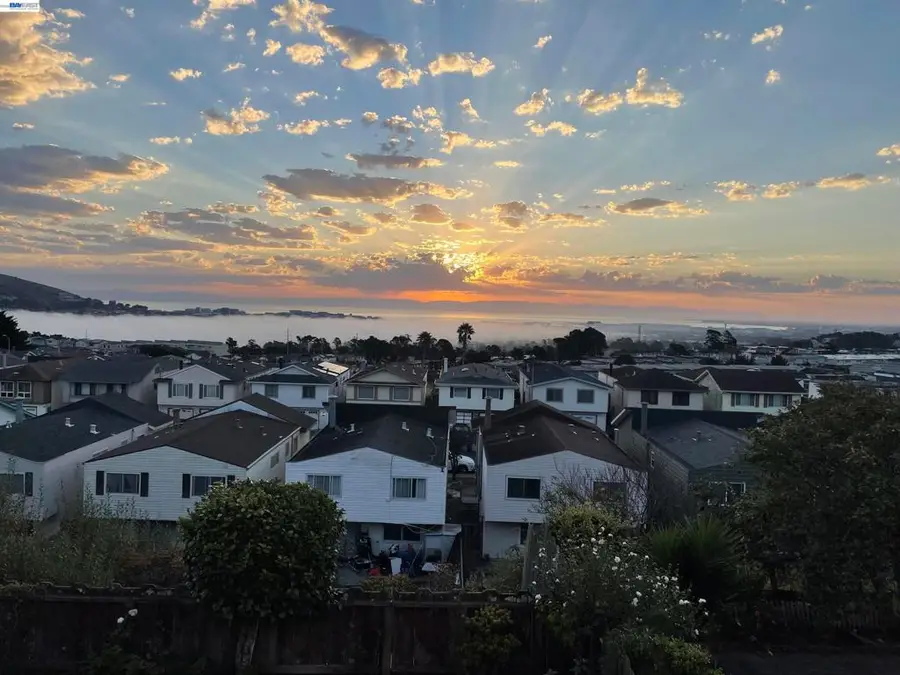 38 Brighton Ct, Daly City, CA 94015 - #3