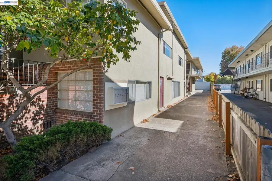 1526 Verdi St, Alameda, CA 94501 - #3