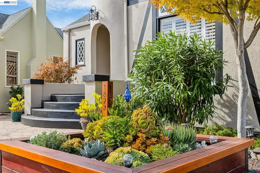 1823 Moreland Dr, Alameda, CA 94501 - #3