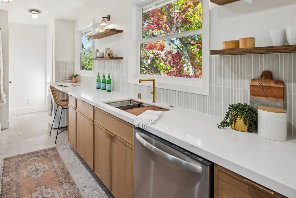 323 63rd Street #C, Oakland, CA 94618 - #1