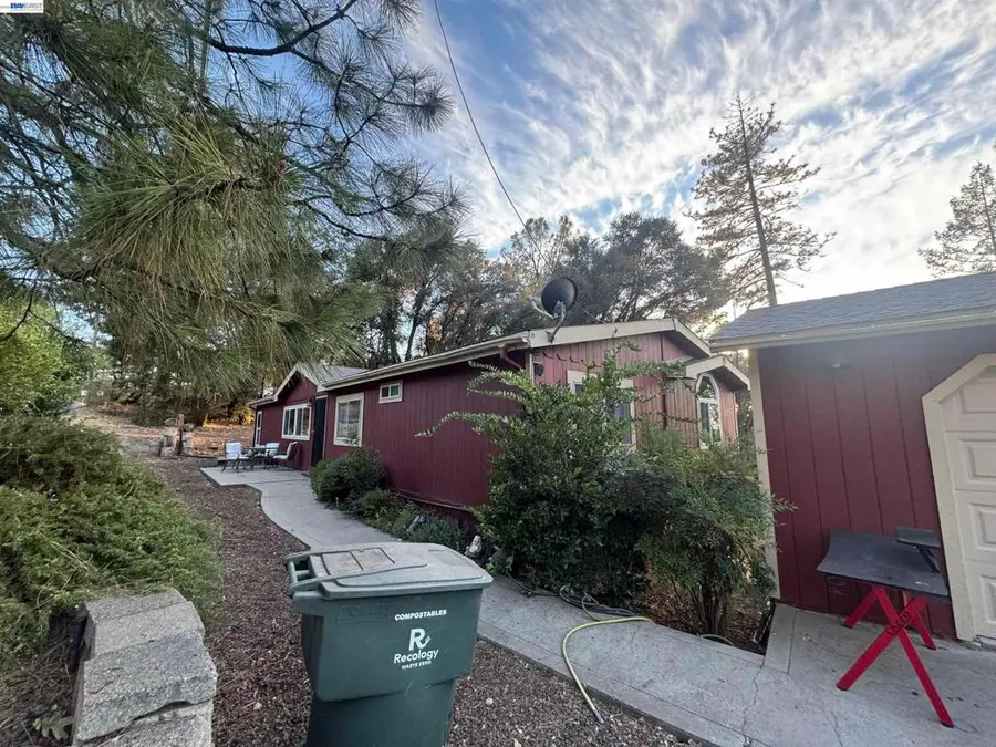 24675 Ben Taylor Road, Colfax, CA 95713 - #2