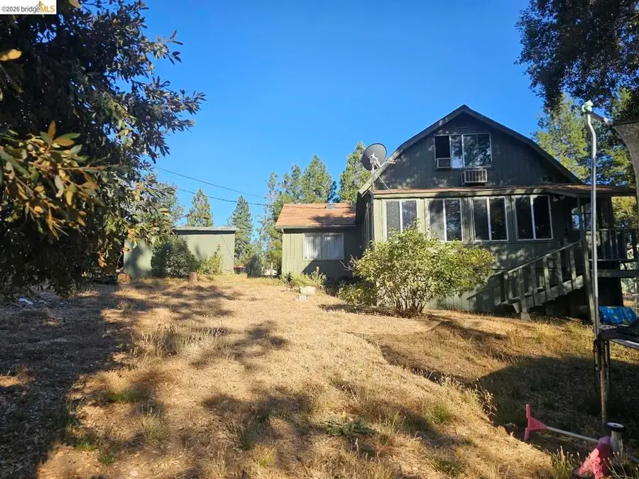 6483 Sierra Dr, Coulterville, CA 95311 - #3