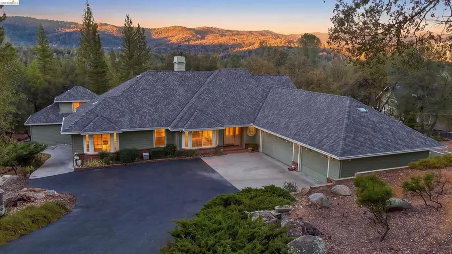 14186 Stanton Cir, Sonora, CA 95370 - #2