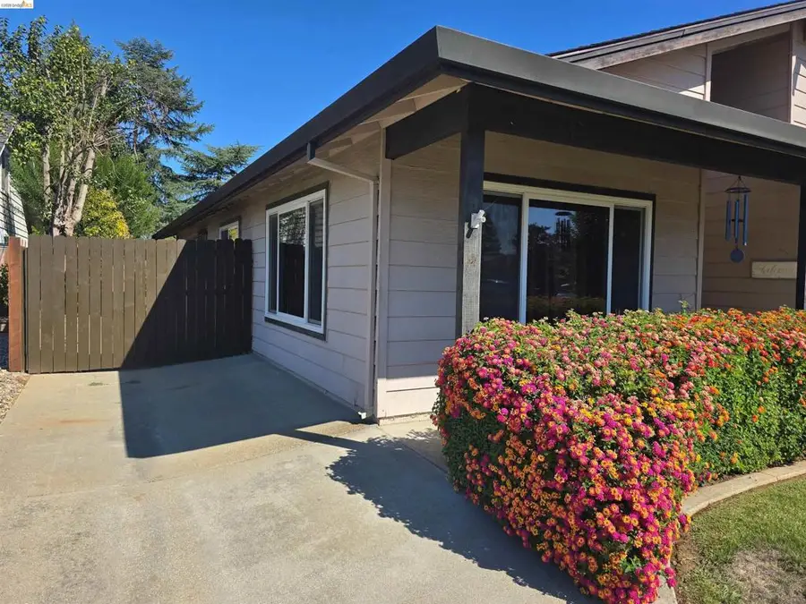 927 Howard Ave, Gilroy, CA 95020 - #3