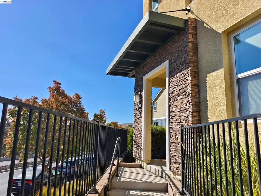 7086 Stags Leaf Ln, Dublin, CA 94568 - #2