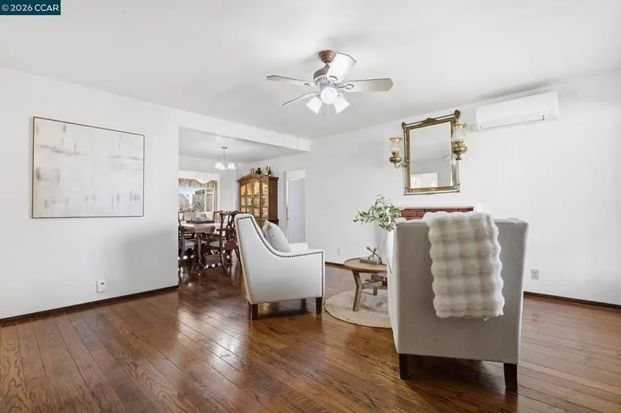 2977 Glenside Dr, Concord, CA 94520 - #3