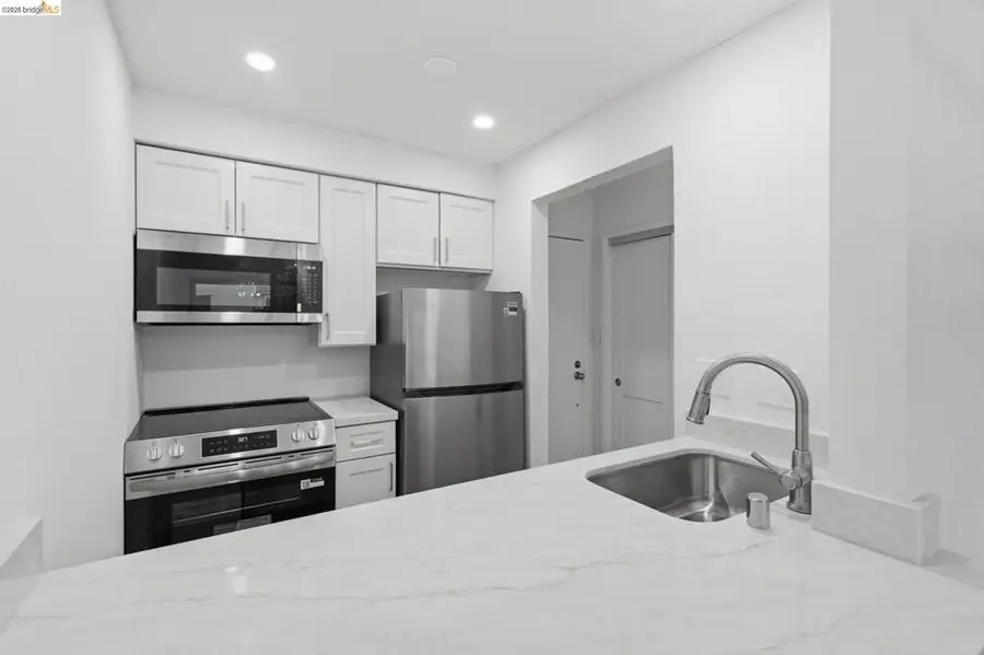 77 Fairmount Ave #112, Oakland, CA 94611 - #3