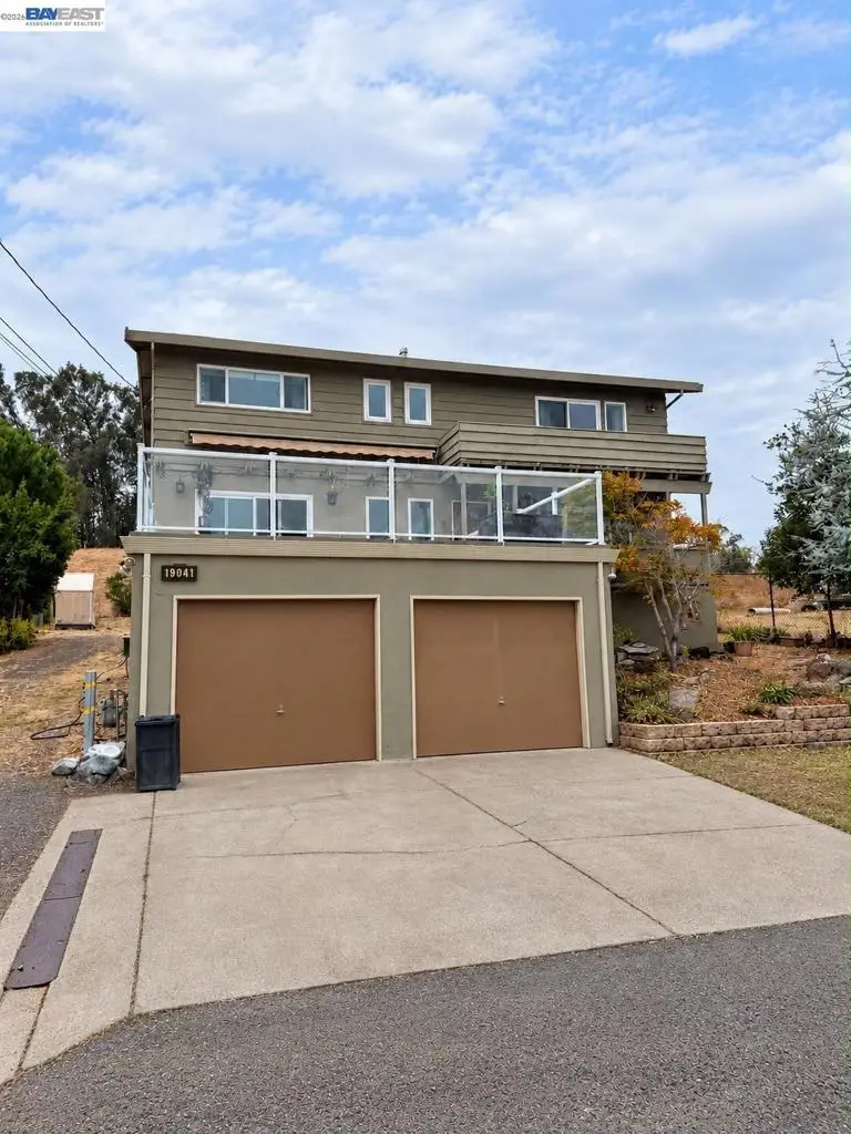 19041 Carlton Ave, Castro Valley, CA 94546 - #1