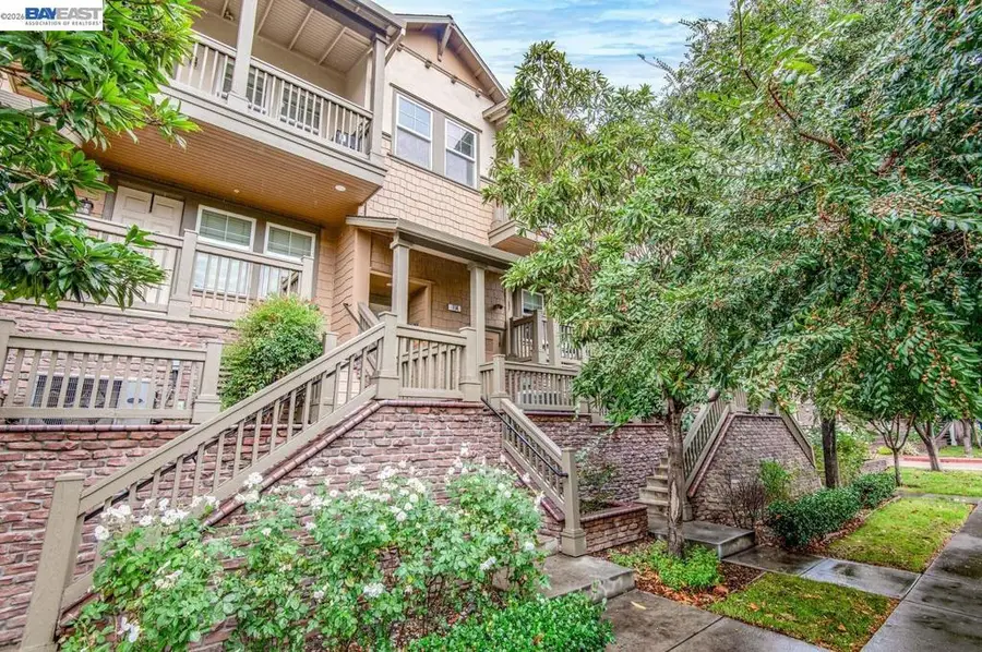 1874 Railroad Ave #114, Livermore, CA 94550 - #2