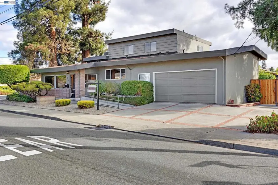 3905 Nichandros St, Castro Valley, CA 94546 - #3