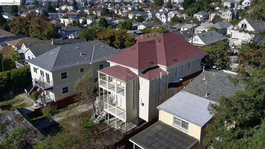 2602 12th, Oakland, CA 94606 - #3