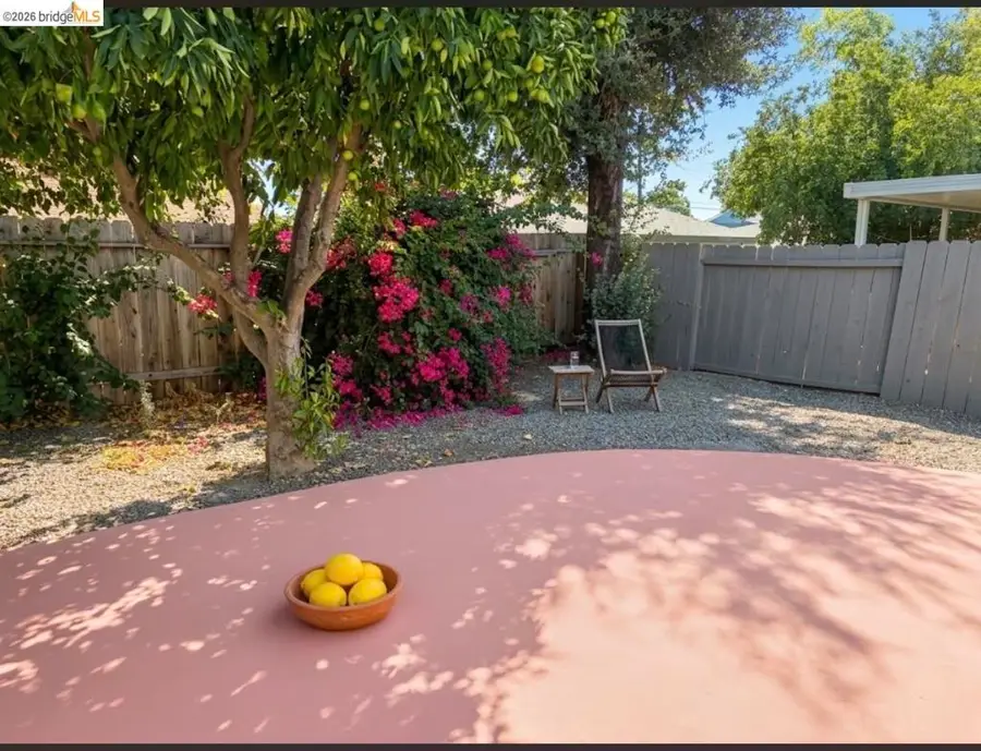 1929 Crestwood Dr, Antioch, CA 94509 - #2