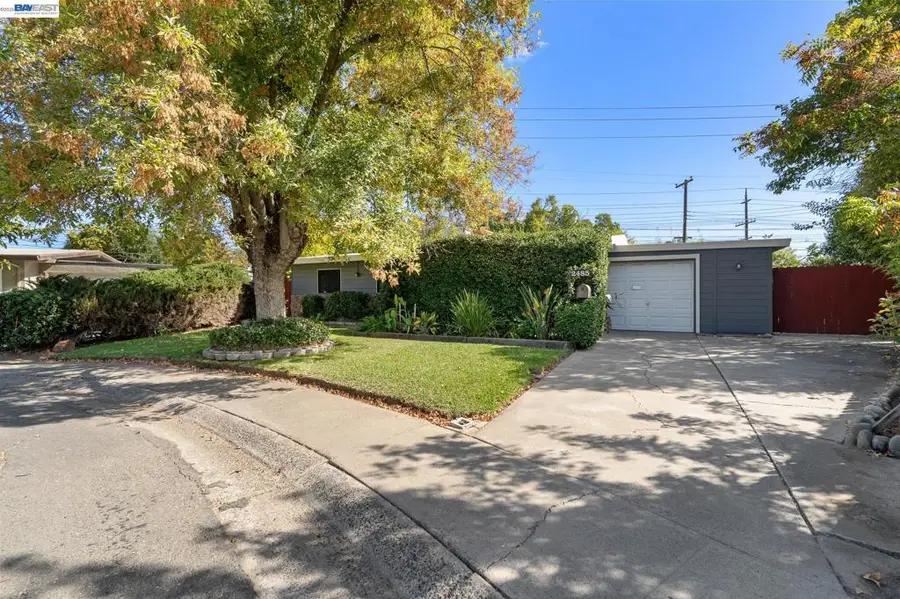 2485 Fernandez Dr, Sacramento, CA 95822 - #2