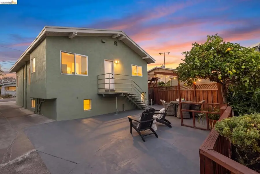 367 Cavour Street, Oakland, CA 94618 - #3