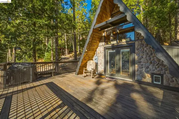 20778 Lama Tamalin Rd, Mi Wuk Village, CA 95346