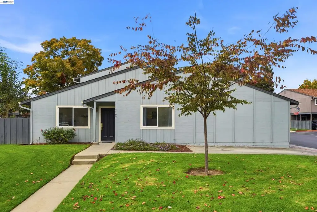 4702 Strawberry Ln, San Jose, CA 95129 - #1