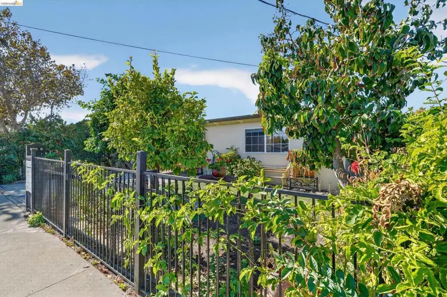 102 Bruno Ave, Pittsburg, CA 94565 - #3
