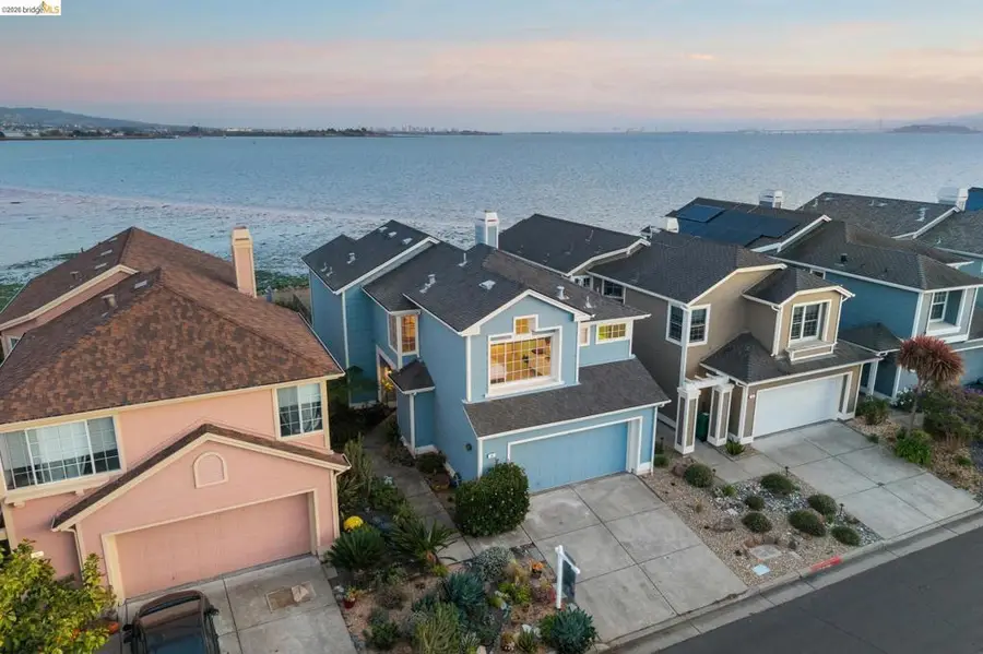 34 Seabreeze Dr, Richmond, CA 94804 - #2