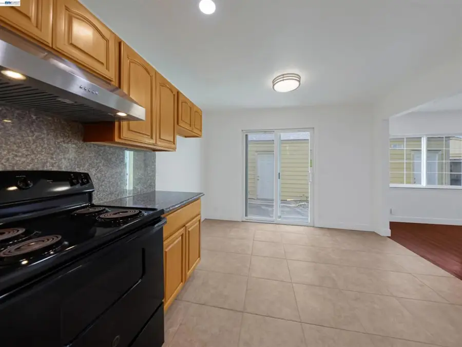 4228 Comet Cir, Union City, CA 94587 - #3