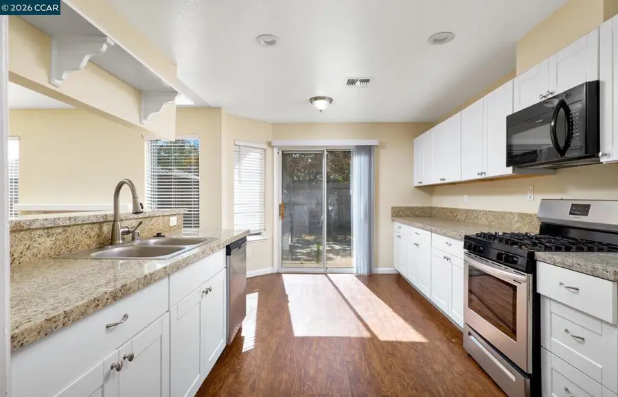 8600 Luciano Ct, Sacramento, CA 95828 - #3