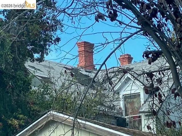 Address Withheld By Seller, Oakland, CA 94609 - #2
