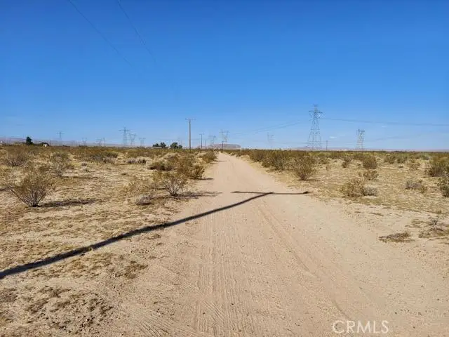 1 Coventry Street, Newberry Springs, CA 92365 - #3