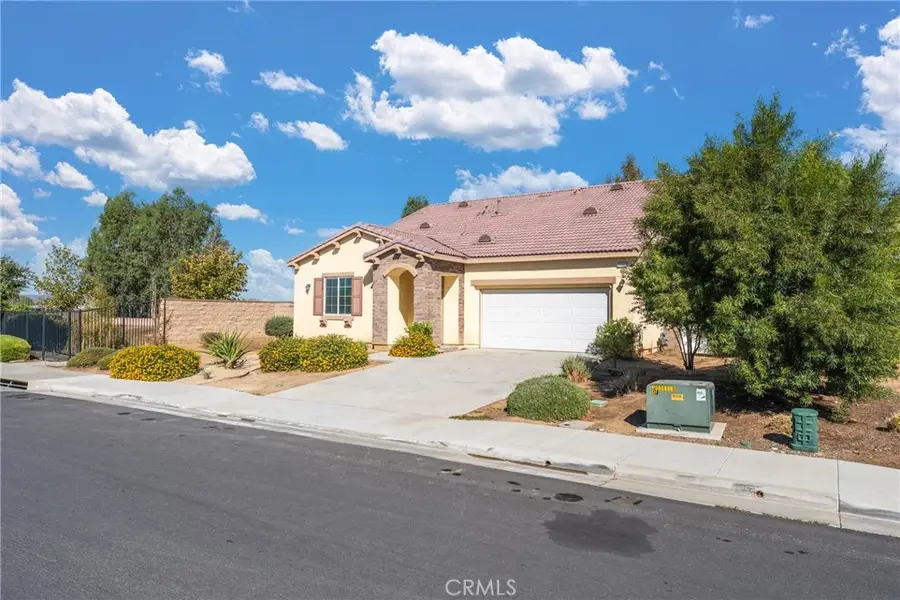 27560 Coral Street, Menifee, CA 92585 - Image #2