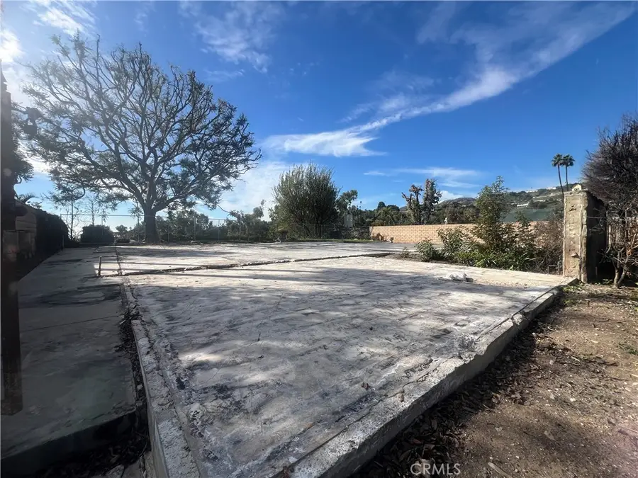 1055 Las Pulgas, Pacific Palisades, CA 90272 - #2