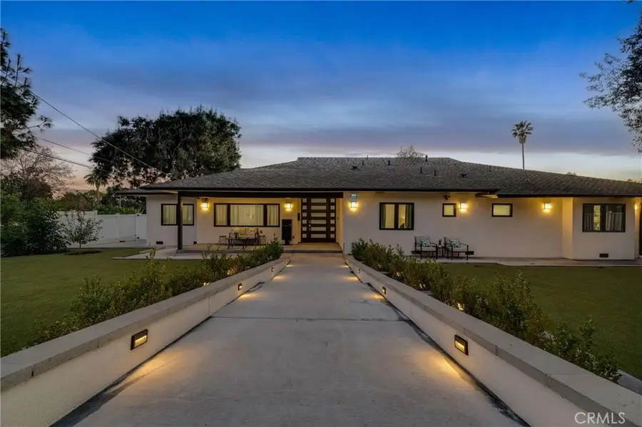 3890 Shadow Grove Road, Pasadena, CA 91107 - #3