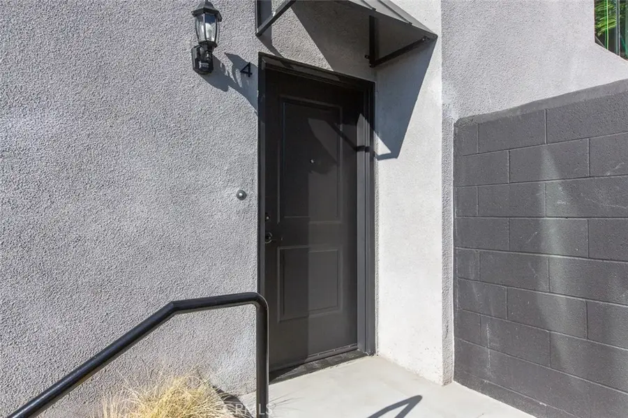 3682 Harriman Avenue #4, Los Angeles, CA 90032 - #2