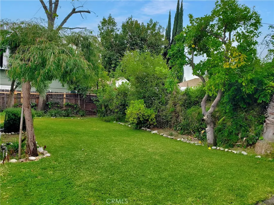 520 W Lemon Avenue, Monrovia, CA 91016 - #2