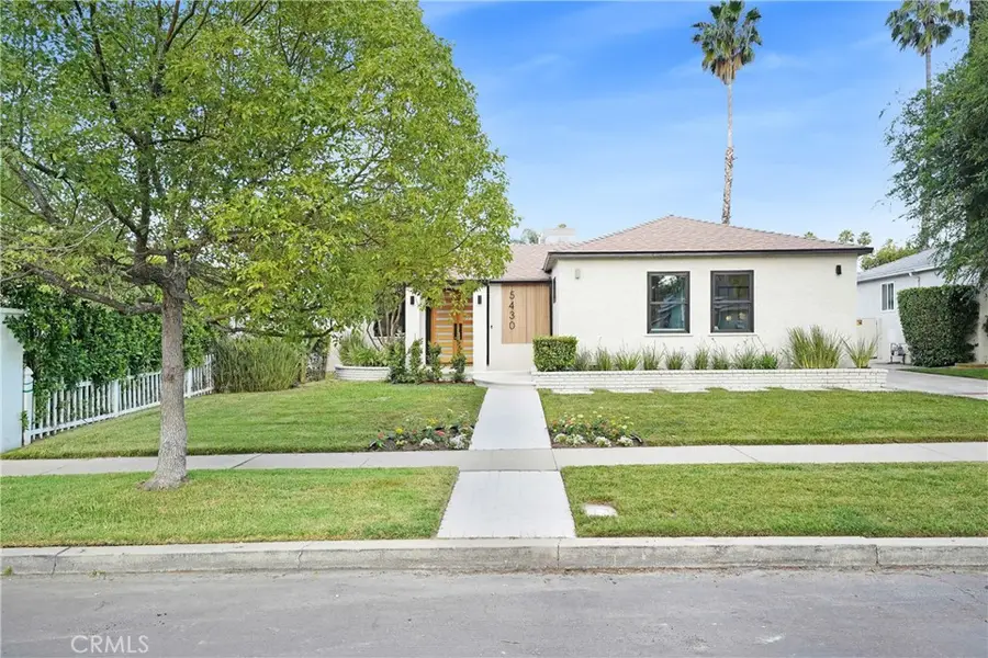 5430 Geyser Avenue, Tarzana, CA 91356 - #2