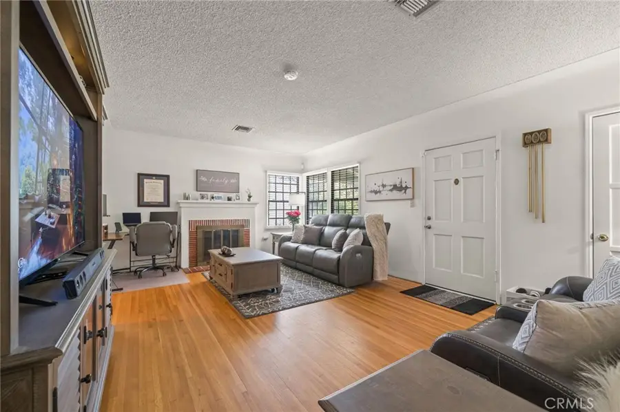 1820 S Sierra Vista Avenue, Alhambra, CA 91801 - #3