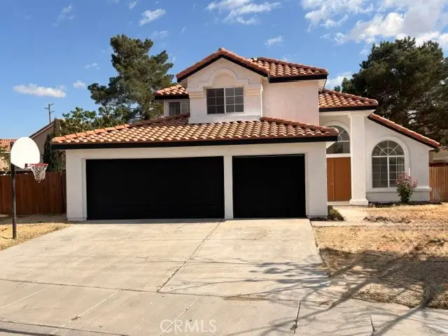 1840 E Newgrove, Lancaster, CA 93535 - #1