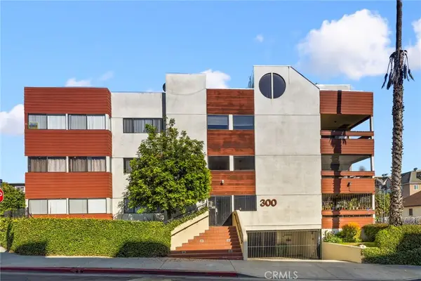 300 S Reno Street #303, Los Angeles, CA 90057