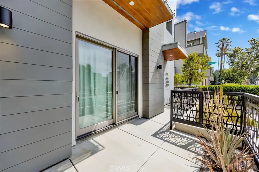 941 E California Boulevard #1, Pasadena, CA 91106 - #3