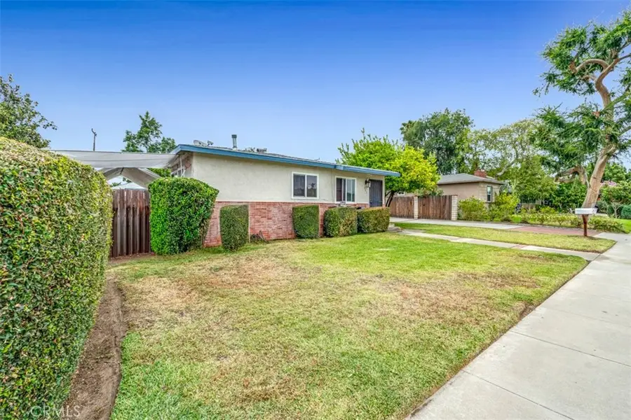 223 Montana, Monrovia, CA 91016 - #2