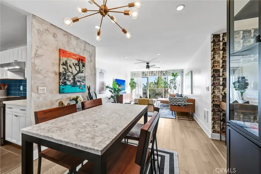 8400 De Longpre #212, West Hollywood, CA 90069 - #3