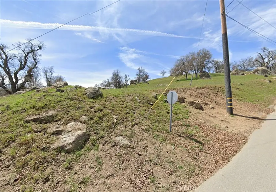 19001 Longhorn Lane, Tehachapi, CA 93561 - #2
