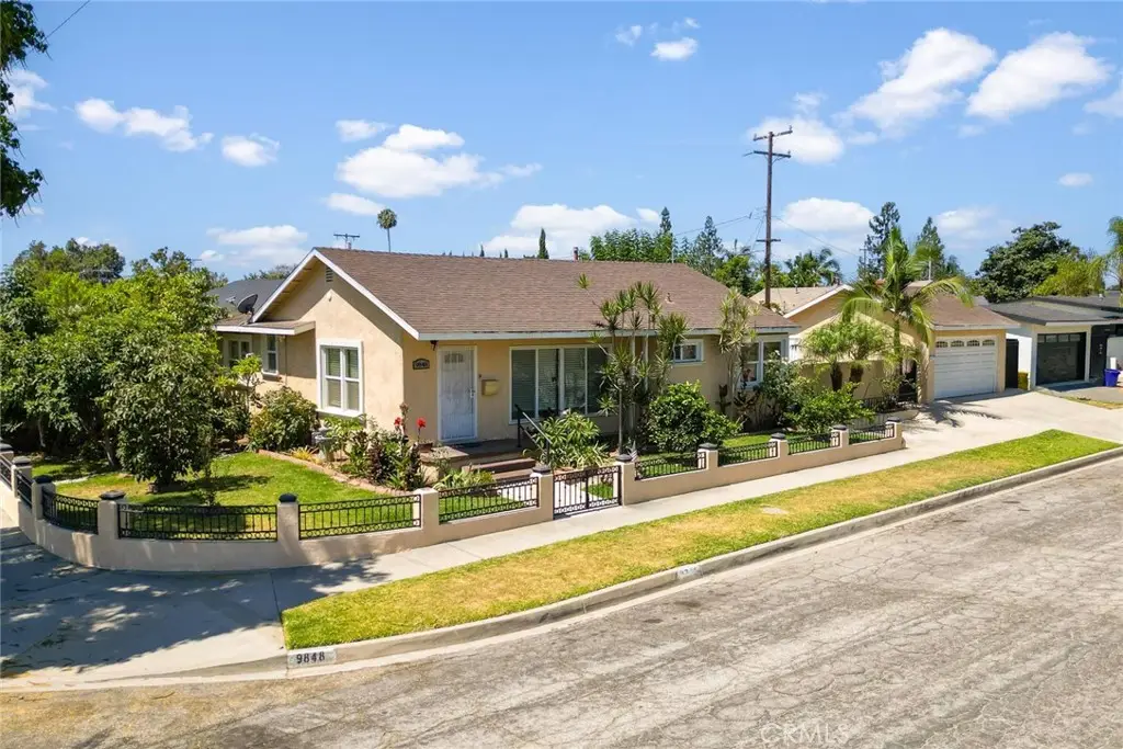 9848 La Docena Ln, Pico Rivera, CA 90660 - #1
