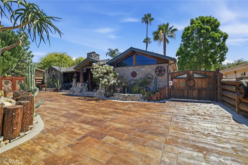 310 S Mountain Avenue, Monrovia, CA 91016 - #1