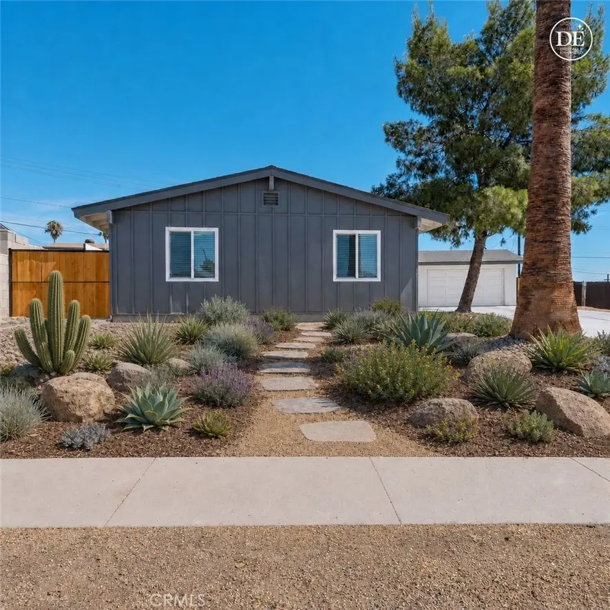 1213 E Virginia Way, Barstow, CA 92311 - #2