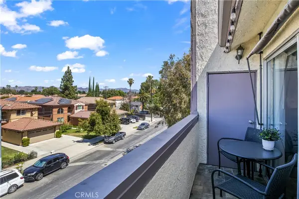 20253 Keswick Street #323, Winnetka, CA 91306