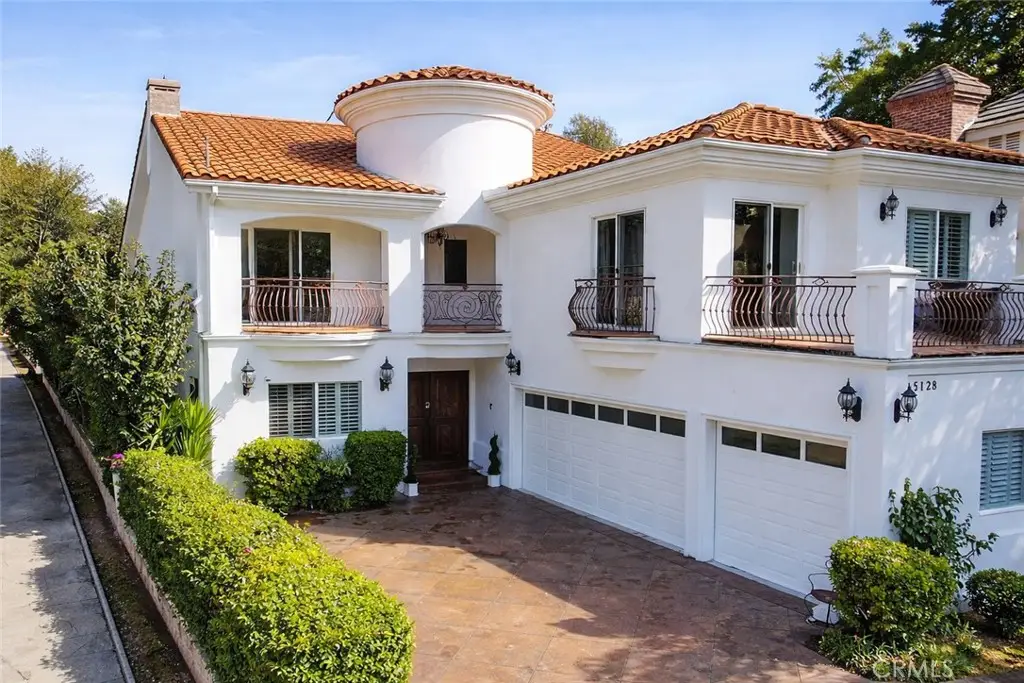5128 Avenida Hacienda, Tarzana, CA 91356 - #1